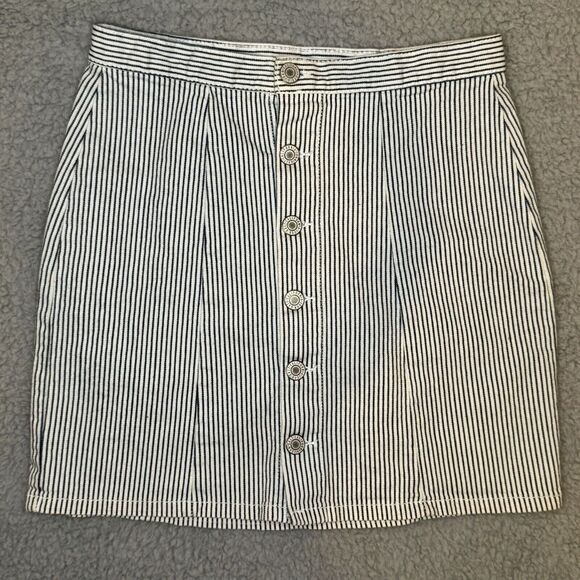 John Galt Vertical Black‎ White Striped Button Front Mini Skirt Small See Photos - Picture 1 of 5